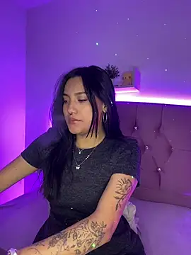 angellique 22 online show from January 25, 2025, 4:13 am