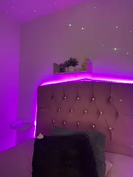 angellique 22 online show from January 29, 2025, 4:26 am