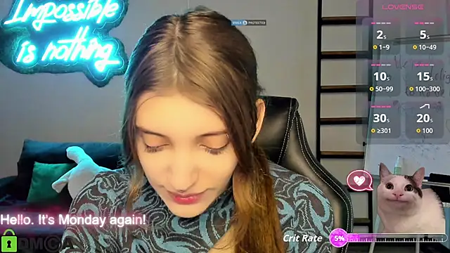 CherryBloom777 online show from November 17, 2025, 7:36 am