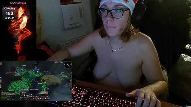 lili-hot-77 online show from December 22, 2024, 8:14 pm