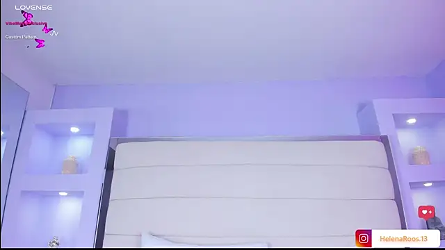 HelenaRoos online show from September 26, 2025, 7:29 pm