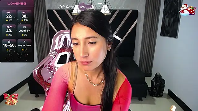 lizzyluk ch online show from December 14, 2024, 2:31 pm