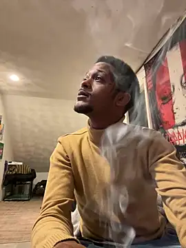 rayyymack online show from November 19, 2025, 12:21 am