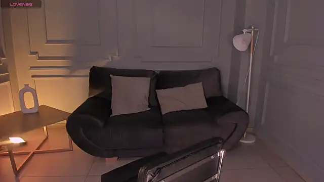 MariaHerrera  online show from March 22, 2025, 5:17 am