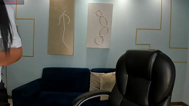 KatieStonne online show from March 7, 2025, 3:29 am