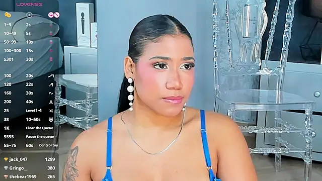 Salome Diaz  online show from February 17, 2025, 10:36 pm