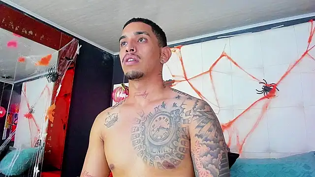 Damian09  online show from October 31, 2025, 9:38 pm