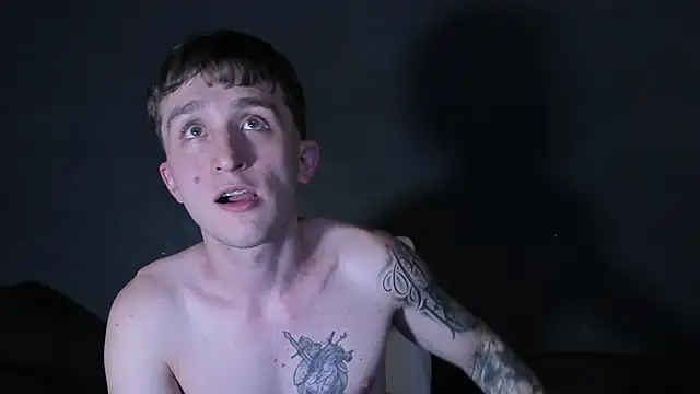 Snapshot of Dylanwhite23_ chatting on December 4, 2025, 7:22 pm Dylanwhite23 online show from December 4, 2025, 7:22 pm