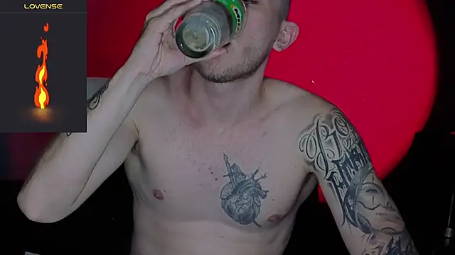 Snapshot of Dylanwhite23_ chatting on February 7, 2026, 2:04 am Dylanwhite23 online show from February 7, 2026, 2:04 am