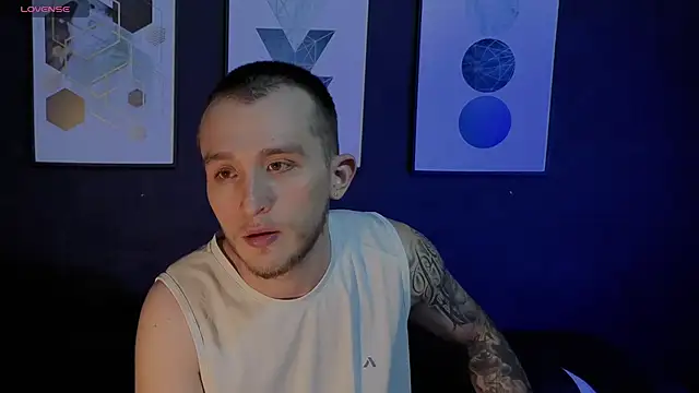 Snapshot of Dylanwhite23_ chatting on February 24, 2026, 11:36 pm Dylanwhite23 online show from February 24, 2026, 11:36 pm