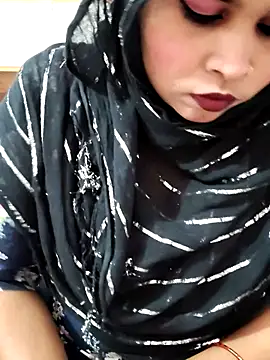 Indian-Nazia online show from November 12, 2025, 5:24 pm