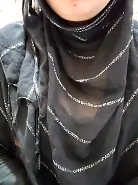 Indian-Nazia online show from December 3, 2025, 5:33 pm