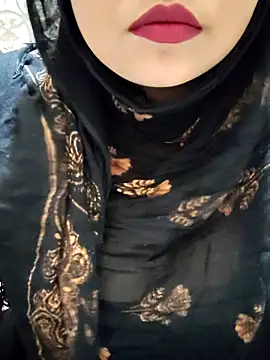 Snapshot of Indian-Nazia chatting on June 19, 2026, 7:28 pm Indian-Nazia online show from June 19, 2026, 7:28 pm