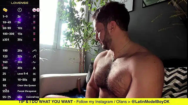 arielenbsas online show from March 4, 2025, 7:32 pm