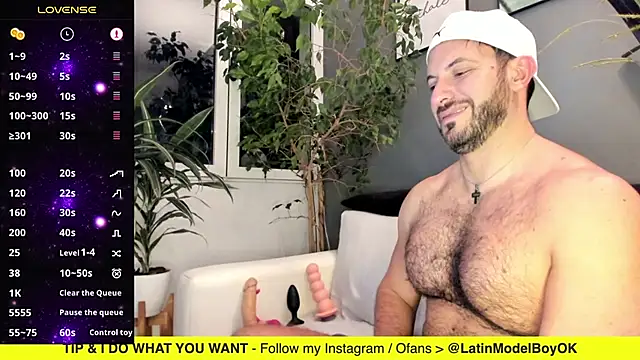 arielenbsas online show from March 14, 2025, 3:04 am