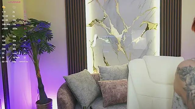 Anybuny online show from September 9, 2025, 12:37 pm