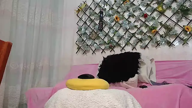 alinsonhot29 online show from March 5, 2025, 2:14 am