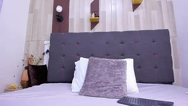 Anastasiapriest online show from April 22, 2026, 11:45 am