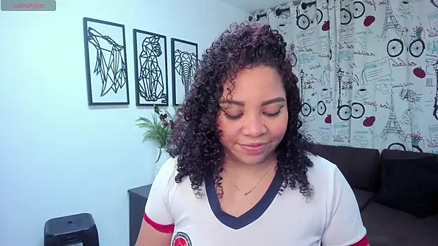 AngelaCoffee online show from March 2, 2025, 4:07 am