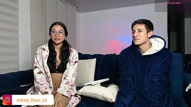 ashely ryan24 online show from January 28, 2025, 2:21 am