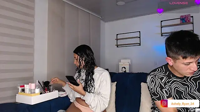 ashely ryan24 online show from January 10, 2026, 3:08 am