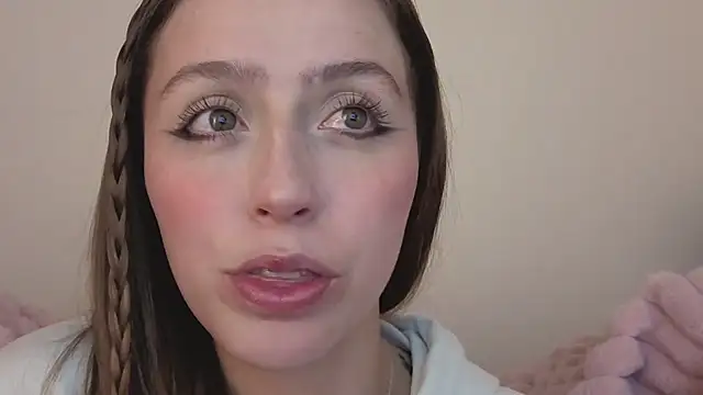 Snapshot of SofiaGc chatting on September 10, 2025, 3:39 am SofiaGc online show from September 10, 2025, 3:39 am