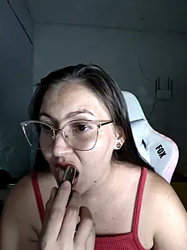 dani123unica online show from September 23, 2025, 5:05 pm