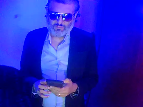 BushBator online show from December 6, 2024, 7:54 am