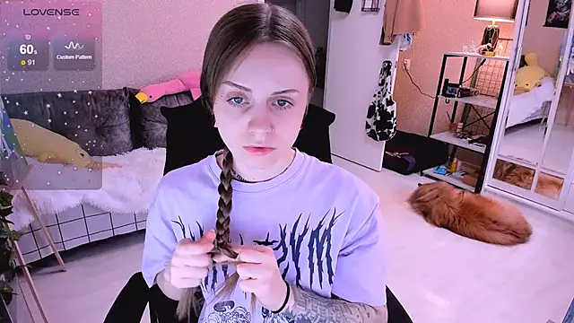 NaniMoore online show from January 6, 2025, 11:18 am