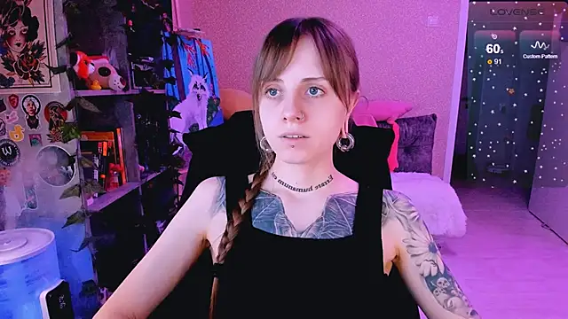 NaniMoore online show from February 23, 2025, 11:14 pm