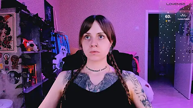 NaniMoore online show from March 2, 2025, 2:19 am