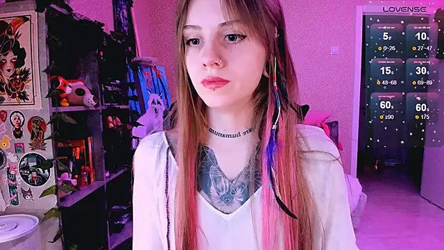 NaniMoore online show from March 21, 2025, 11:23 pm