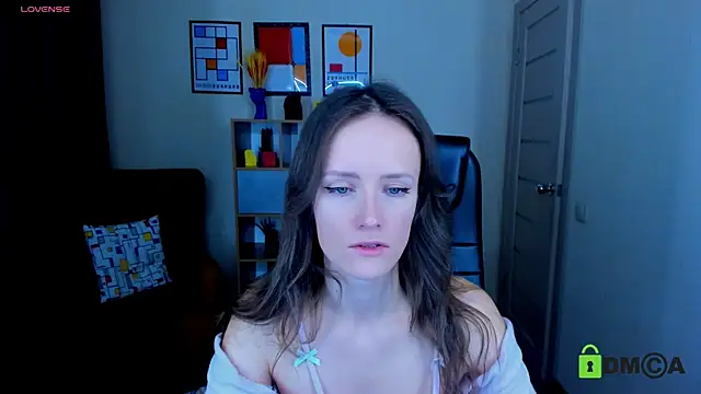 FrancescaCollins online show from March 12, 2025, 11:09 am