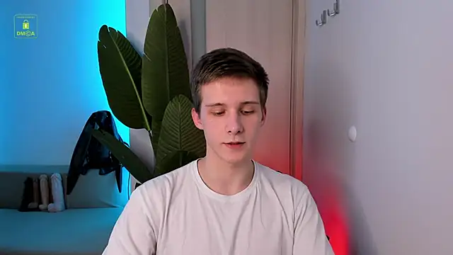 MarkGWalker online show from December 24, 2024, 8:49 pm