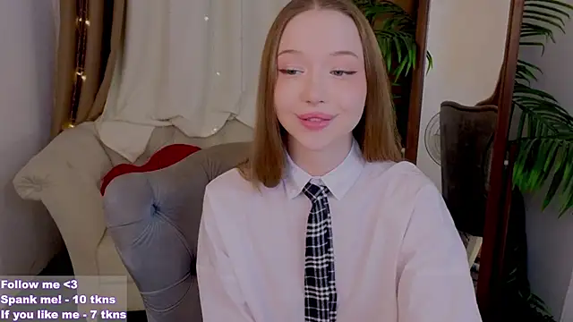 VioletMills online show from February 21, 2025, 12:05 am