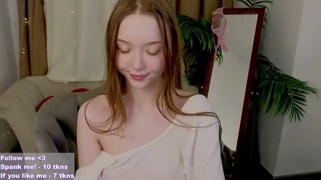 VioletMills online show from February 23, 2025, 8:55 pm