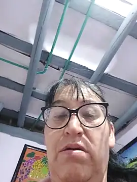 clarita 01 online show from November 26, 2025, 12:39 pm