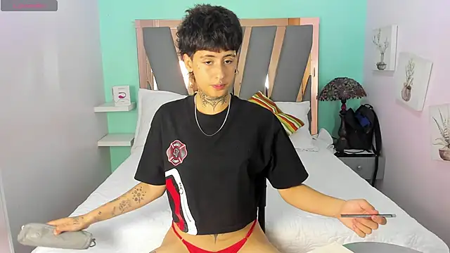 Ethan lennox online show from November 27, 2025, 9:06 pm