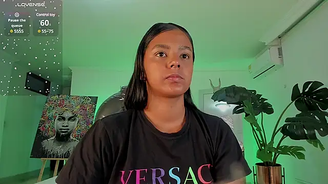 JANYLOVE   online show from February 1, 2025, 11:21 am