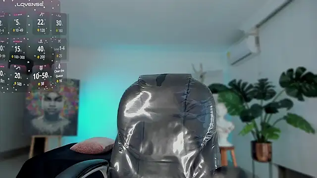 JANYLOVE   online show from February 4, 2025, 11:16 am