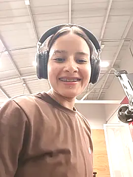  vaness online show from December 3, 2024, 6:15 am