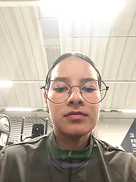  vaness online show from February 15, 2025, 4:36 am