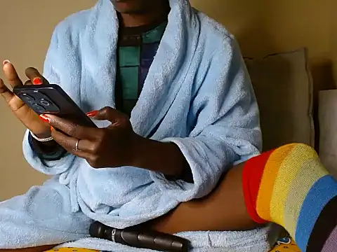 lavishh linds online show from February 15, 2025, 3:52 am