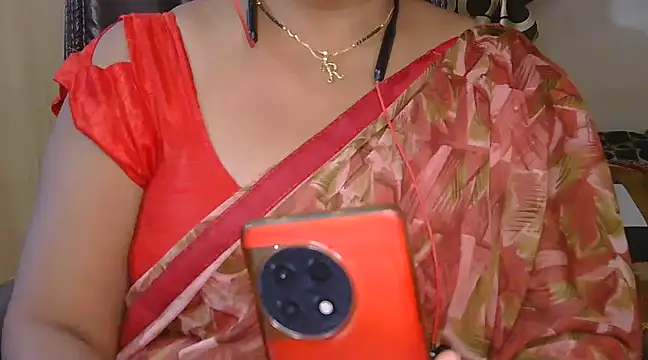 Snapshot of Cute_Ruhi99 chatting on February 24, 2025, 9:10 am Cute Ruhi99 online show from February 24, 2025, 9:10 am