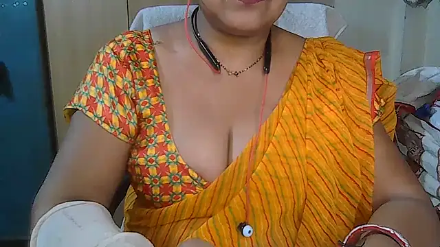 Cute Ruhi99 online show from April 23, 2026, 7:20 am