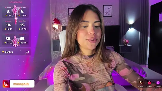 Luna  Ponce online show from December 12, 2024, 6:42 pm