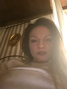 vampvanna23 online show from February 6, 2026, 2:05 am