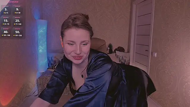 Eesmaaarrr online show from December 28, 2024, 1:50 am