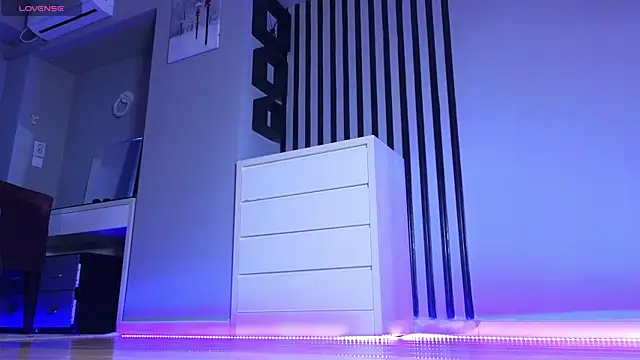 tinki winkii online show from February 6, 2025, 2:22 am