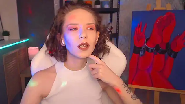 FascinatingEyess online show from January 7, 2025, 6:03 pm